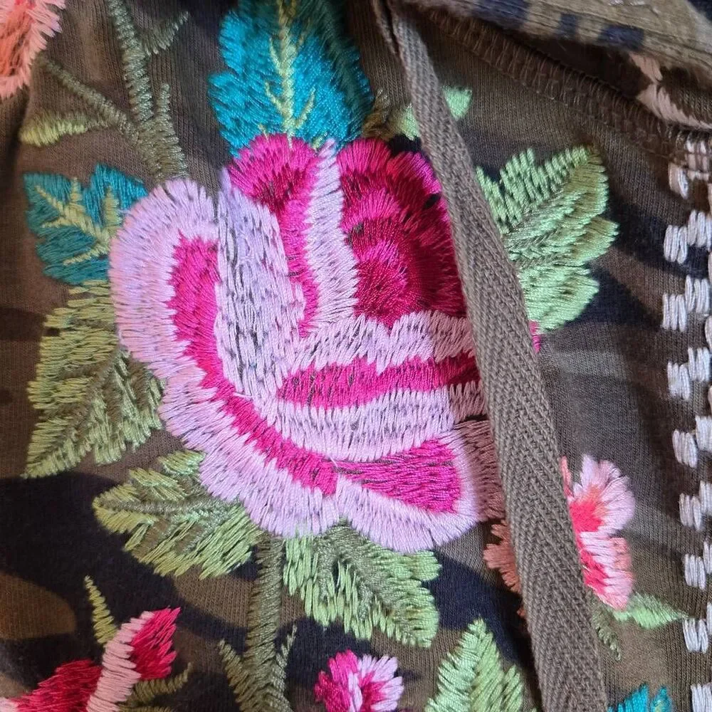 Johnny Was Womens Floral Camo Embroidered Zip Up Hoodie Green Pink Size Large